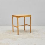 1427 8204 LAMP TABLE